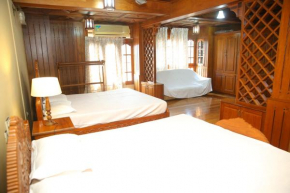 Court View Homestay